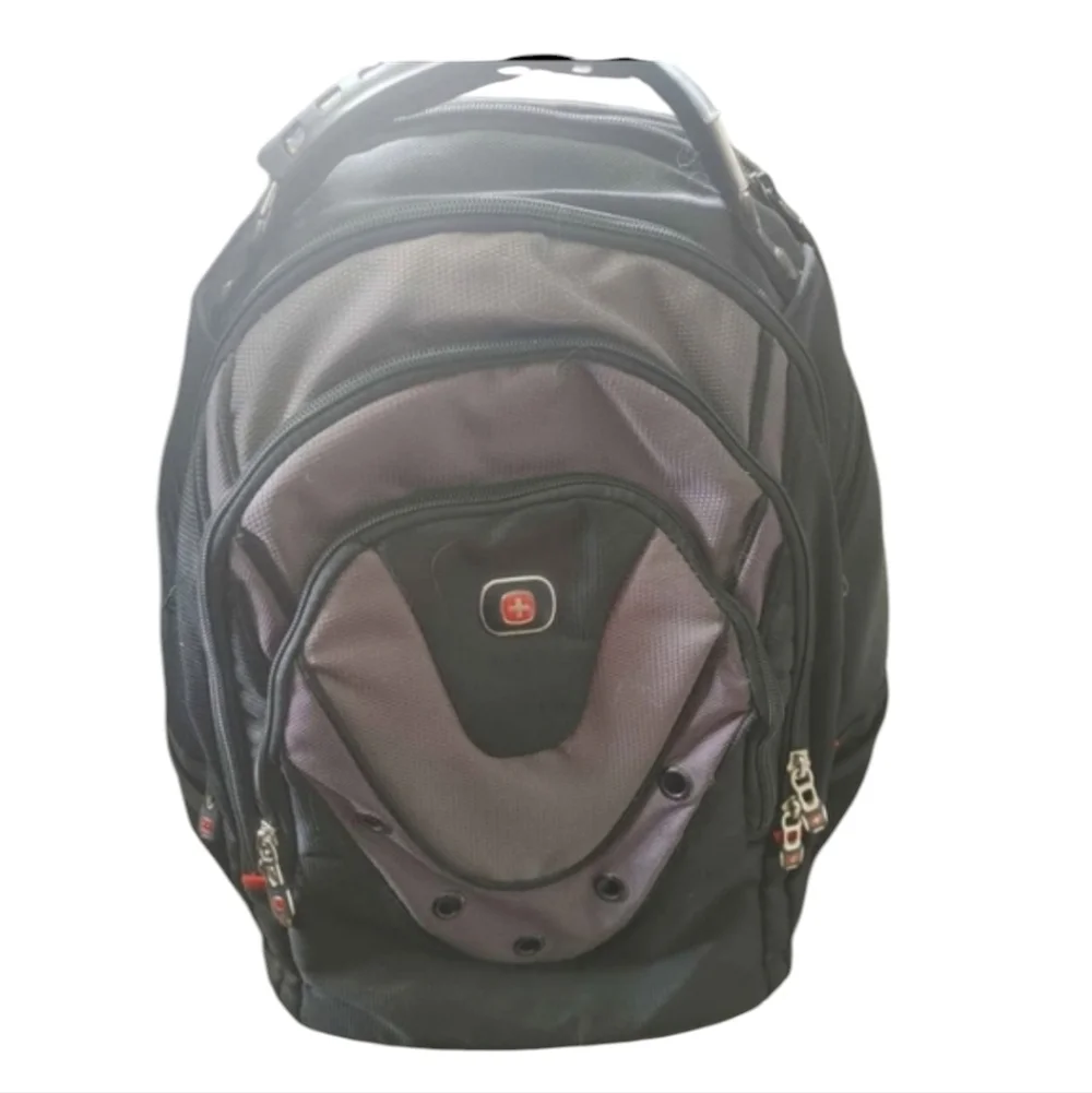 SwissGear Black and Gray Sporty Backpack with Modern Design, NWOT
